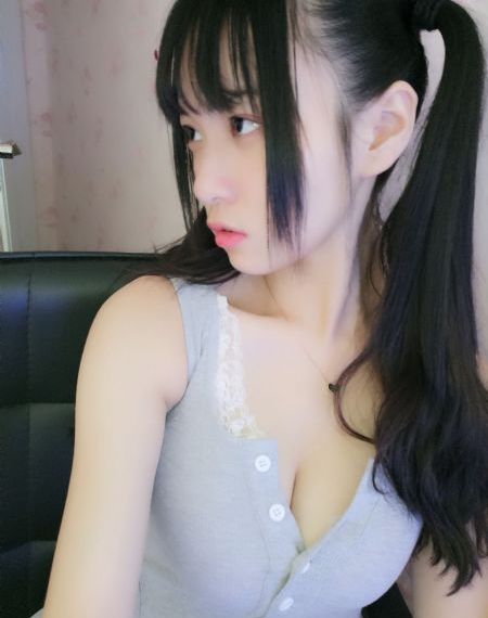 亚洲天堂精品白丝嫩草影视_DVD电影在线看