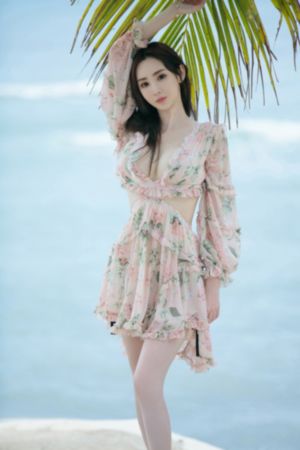 办公室制服少妇秘书_BD手机在线看