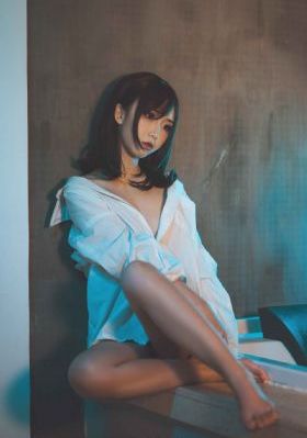 表妺好紧竟然流水了在线观看_1080高清视频观看